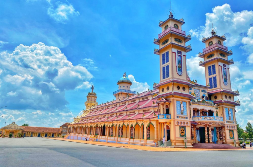  Tòa Thánh Tây Ninh: Nét Đặc Trưng Của Văn Hóa Tôn Giáo Việt Nam